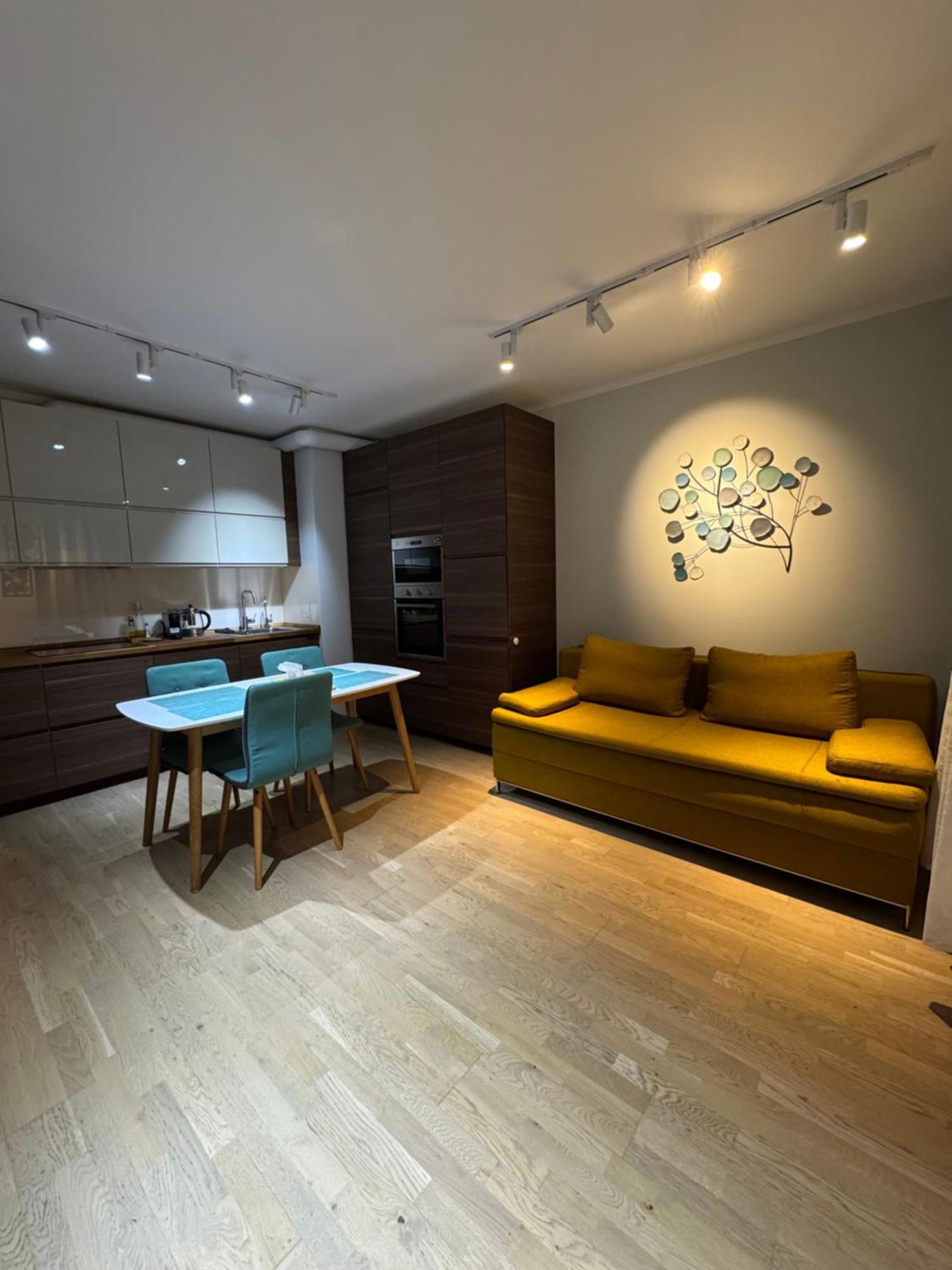 Apartmán Cozy Apt - Parking & All Amenities *